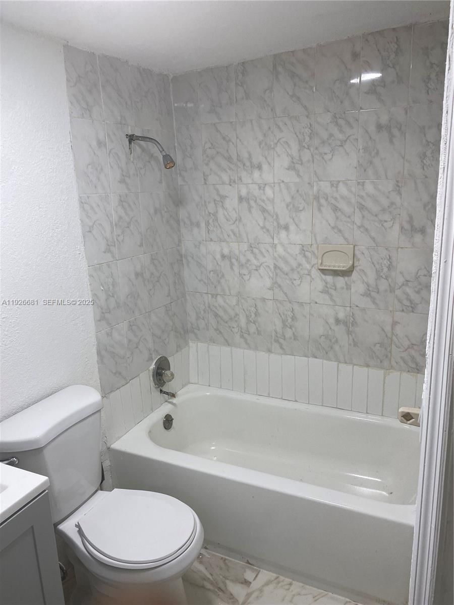 Real estate property located at 2122 5th St, Broward, Collier City, Pompano Beach, FL
