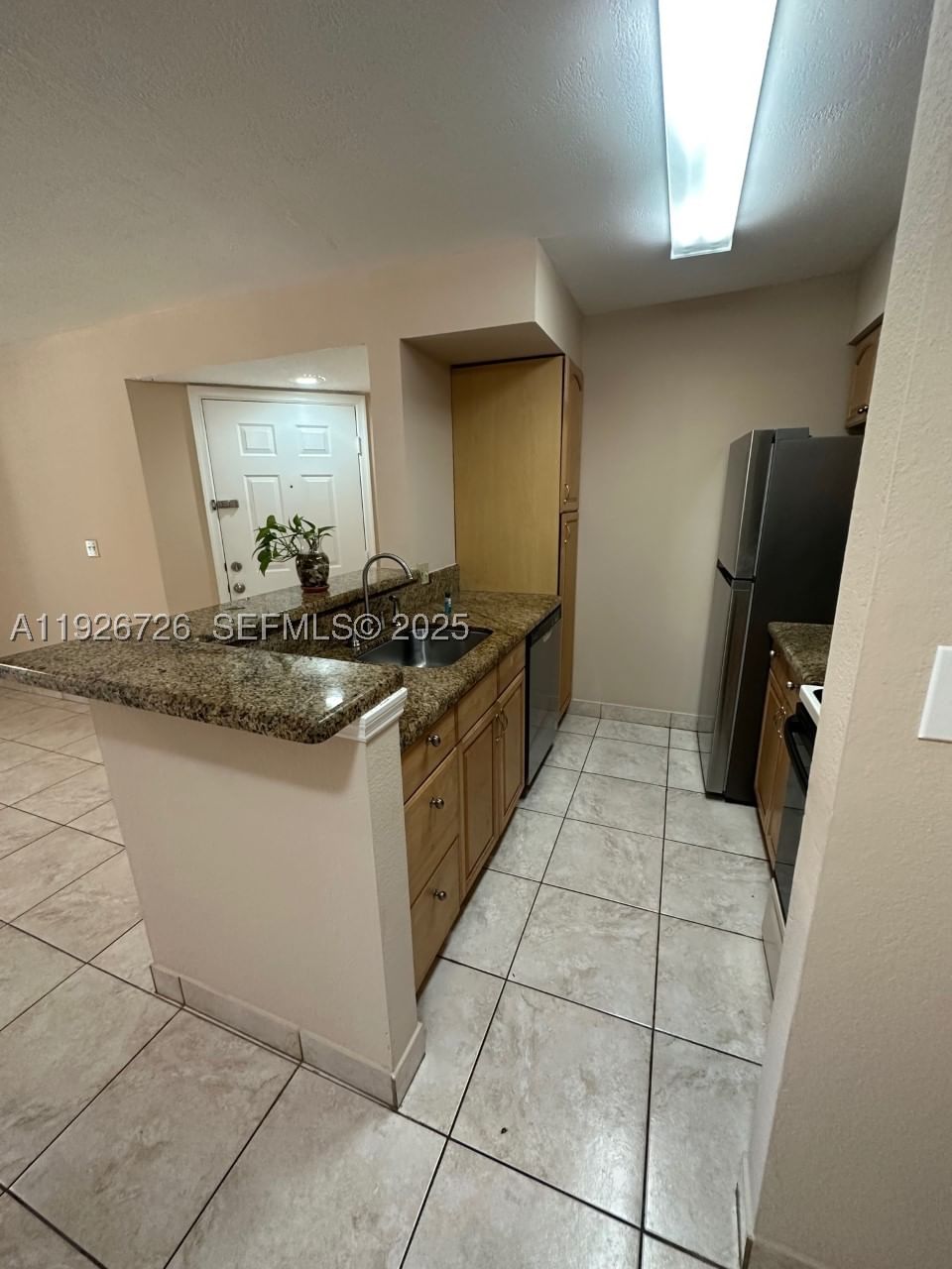 Real estate property located at 2846 University Dr #4204, Broward, Sundance At Davie Condo, Davie, FL