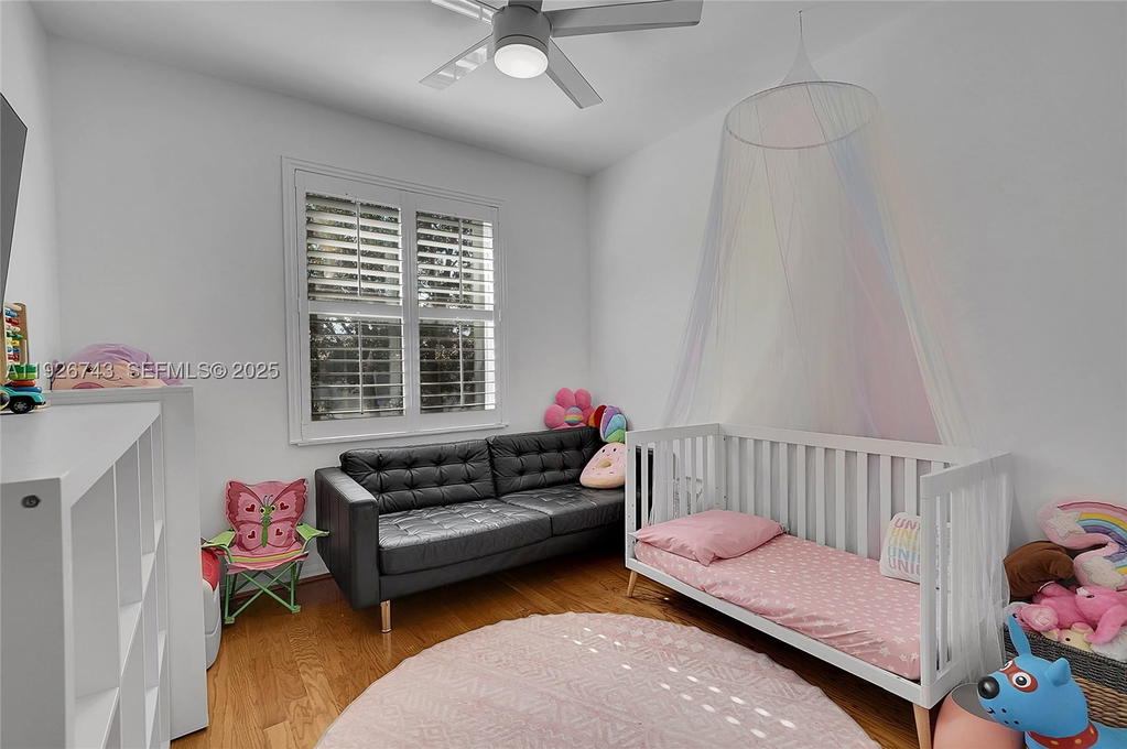Real estate property located at 1135 Satinleaf St, Broward, West Lake Village Plat, Hollywood, FL