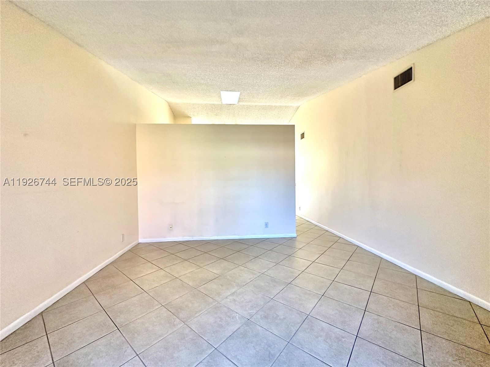 Real estate property located at 3030 116th Ave, Broward, Coral Springs Country Clu, Coral Springs, FL