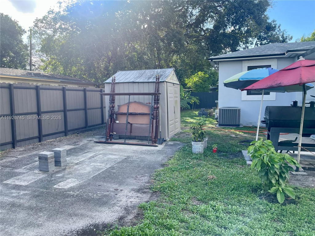 Real estate property located at 3780 165th St, Miami-dade, Venetian Gardens Acrespb, Miami Gardens, FL