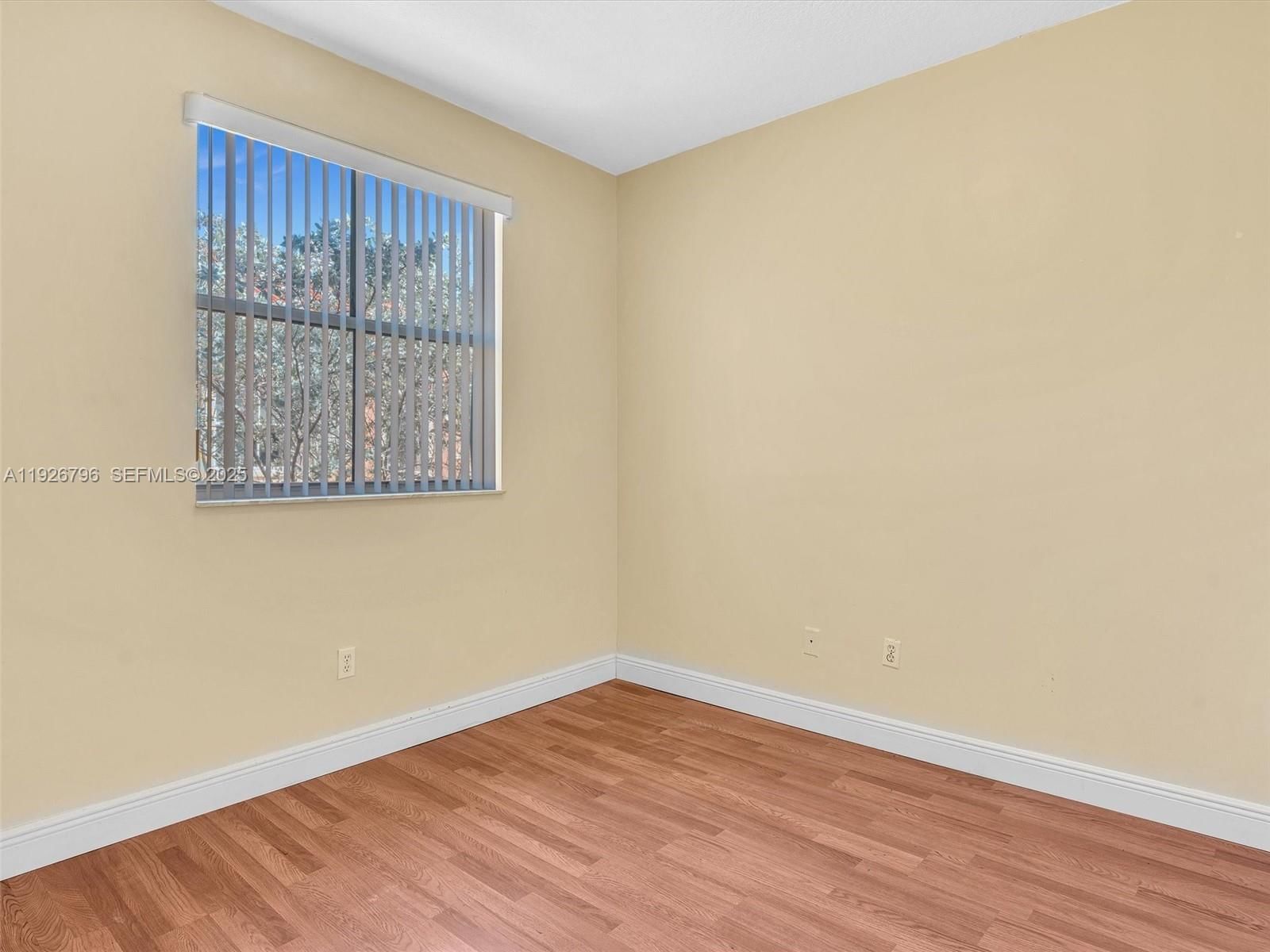 Real estate property located at 2150 Anchor Ct #2310, Broward, Villas At Harbor Isles Co, Dania Beach, FL