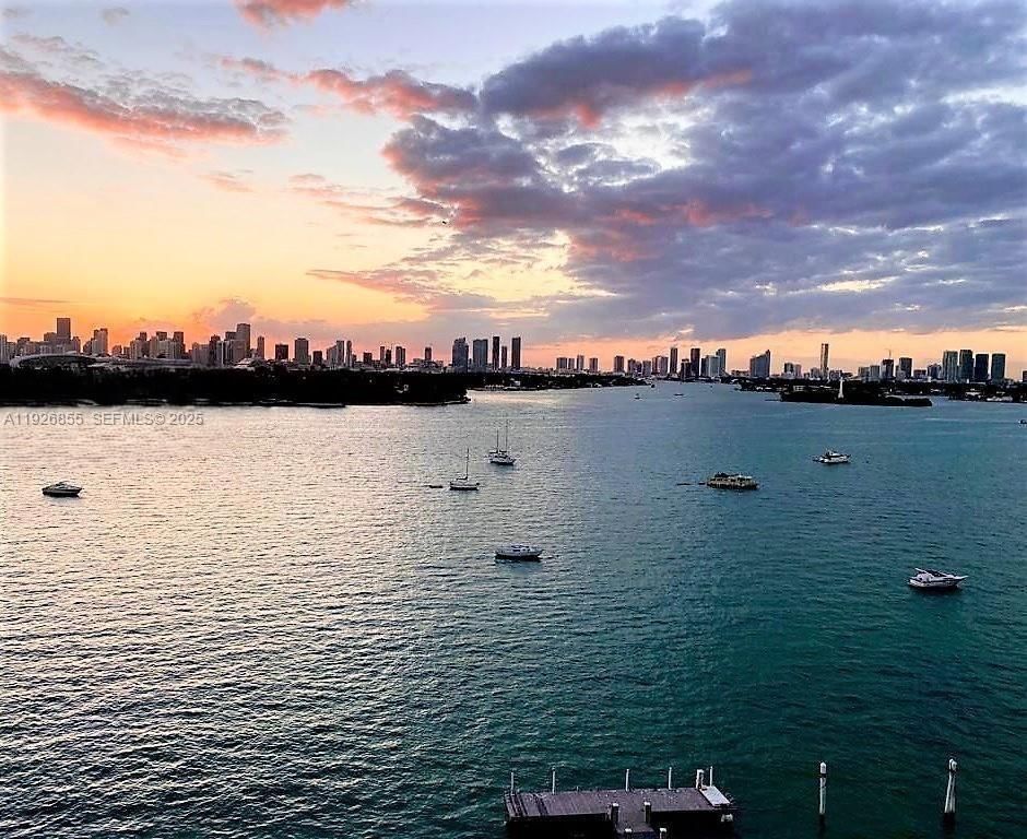 Real estate property located at 1000 West Ave #1027, Miami-dade, Mirador 1000 Condo, Miami Beach, FL