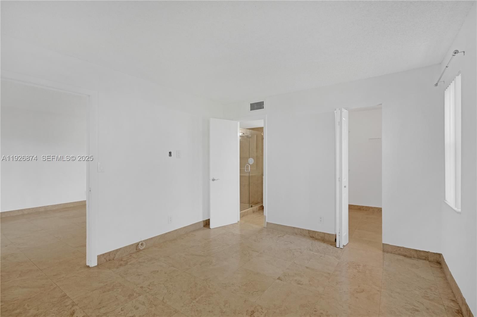Real estate property located at 15801 Waterside Cir #101, Broward, Waterside Village Three C, Sunrise, FL