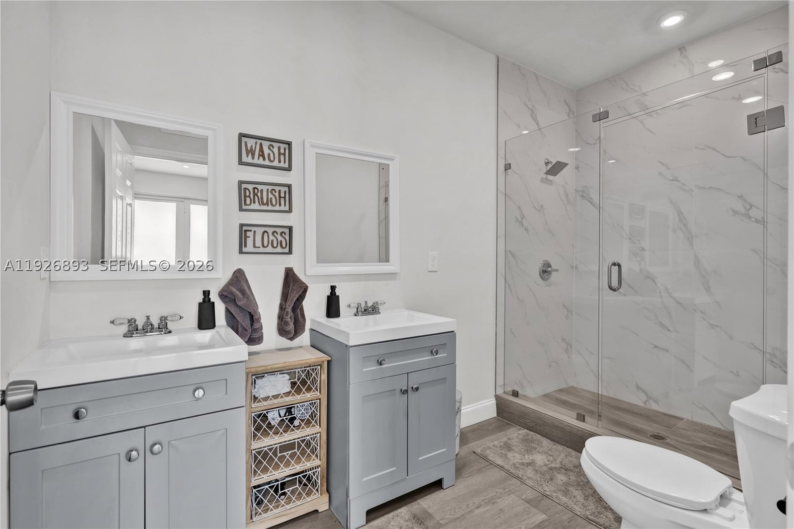 Real estate property located at 1968 25th Ave, Miami-dade, River Park, Miami, FL
