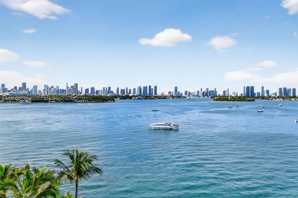 Real estate property located at 1100 West Ave #624, Miami-dade, 1100 West Condo, Miami Beach, FL
