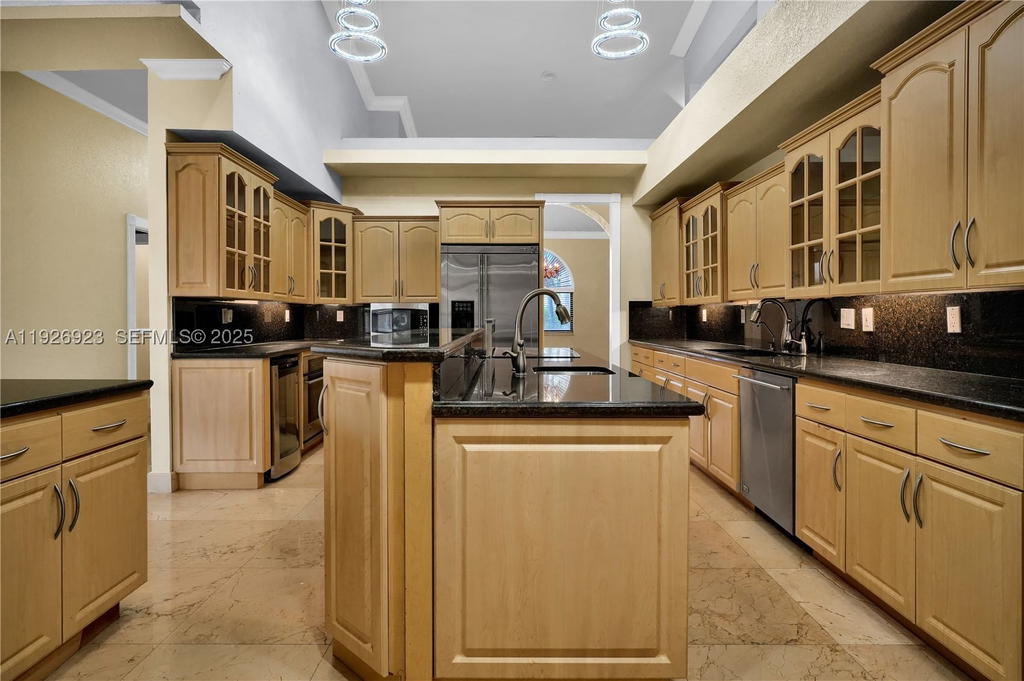Real estate property located at 3001 132nd Ave, Miami-dade, J G Heads Farms Unit A, Miami, FL
