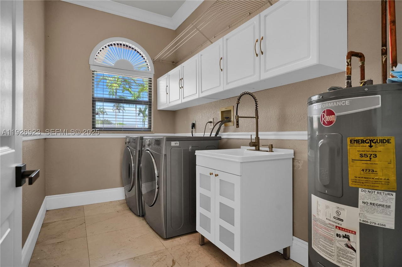 Real estate property located at 3001 132nd Ave, Miami-dade, J G Heads Farms Unit A, Miami, FL