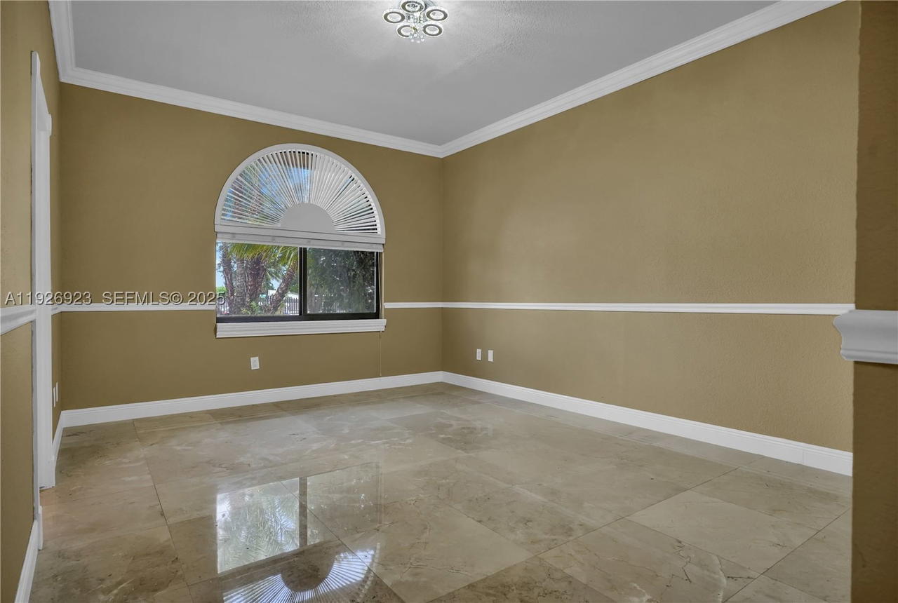 Real estate property located at 3001 132nd Ave, Miami-dade, J G Heads Farms Unit A, Miami, FL