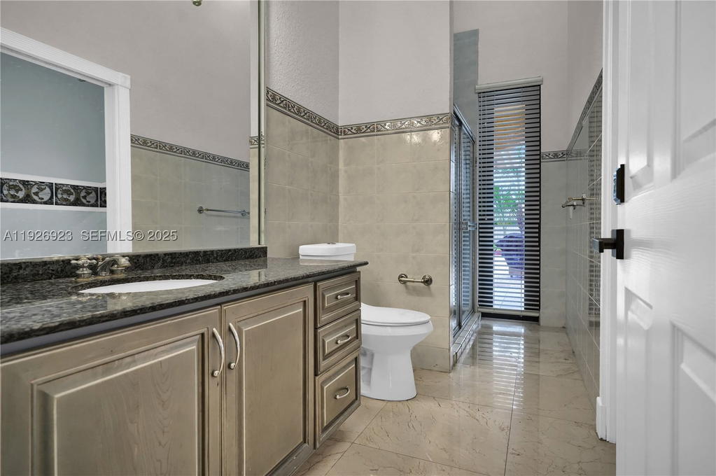Real estate property located at 3001 132nd Ave, Miami-dade, J G Heads Farms Unit A, Miami, FL