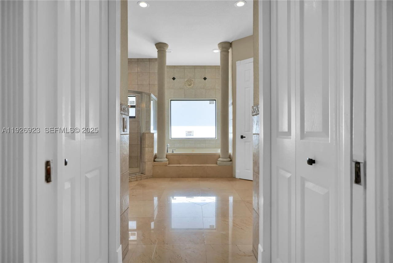 Real estate property located at 3001 132nd Ave, Miami-dade, J G Heads Farms Unit A, Miami, FL