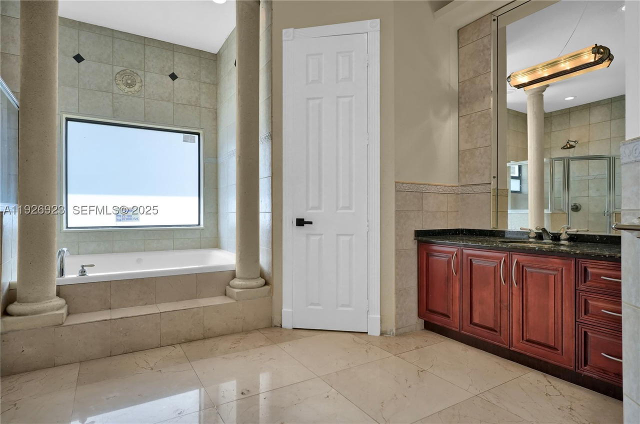 Real estate property located at 3001 132nd Ave, Miami-dade, J G Heads Farms Unit A, Miami, FL
