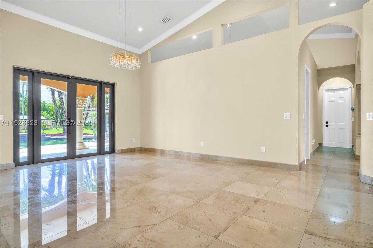 Real estate property located at 3001 132nd Ave, Miami-dade, J G Heads Farms Unit A, Miami, FL