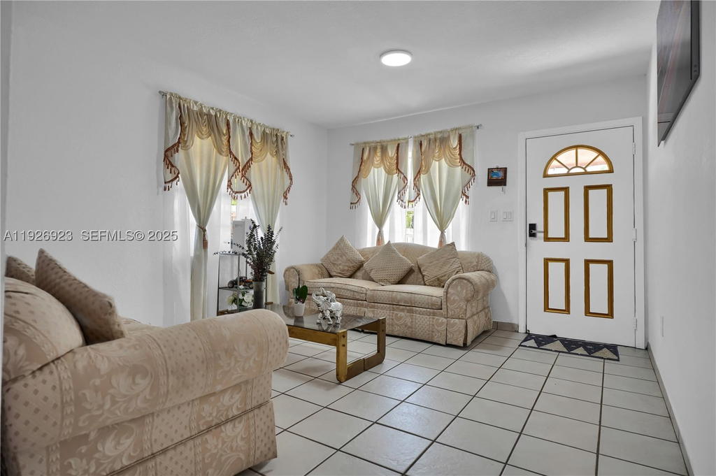 Real estate property located at 3001 132nd Ave, Miami-dade, J G Heads Farms Unit A, Miami, FL
