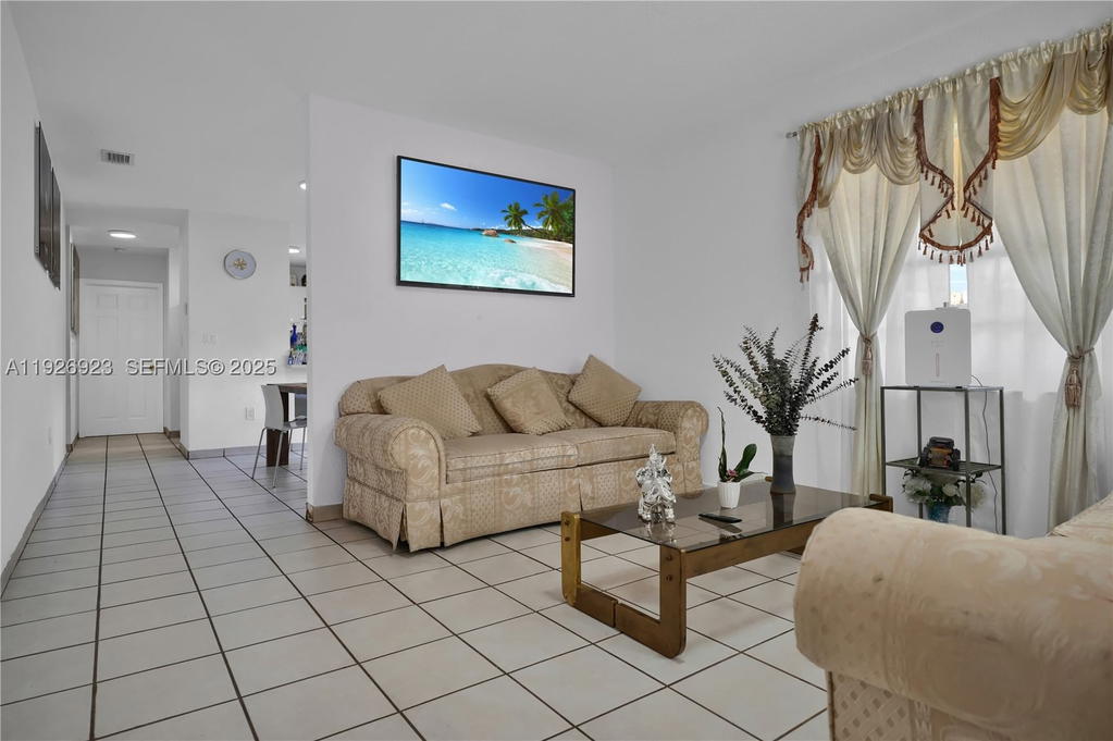 Real estate property located at 3001 132nd Ave, Miami-dade, J G Heads Farms Unit A, Miami, FL