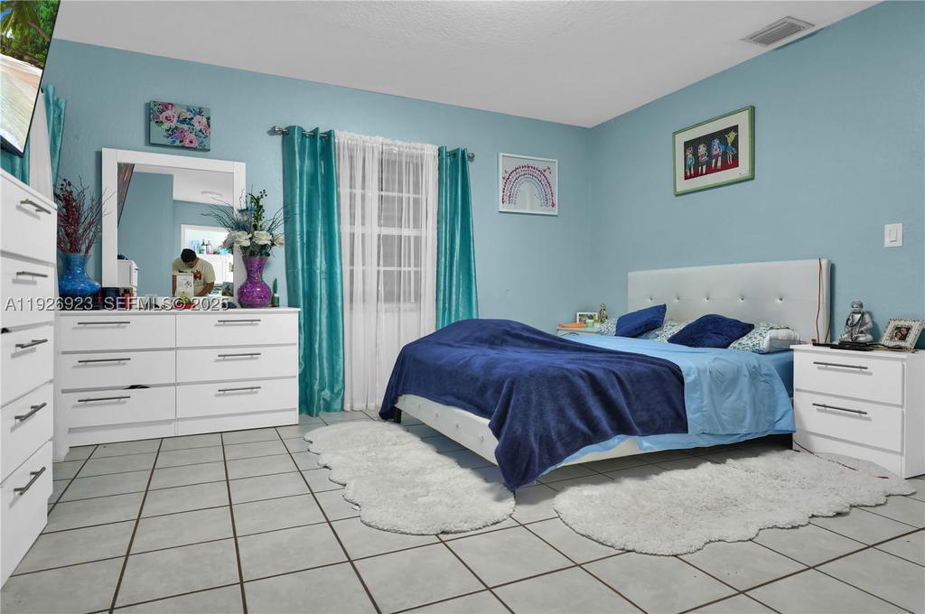 Real estate property located at 3001 132nd Ave, Miami-dade, J G Heads Farms Unit A, Miami, FL