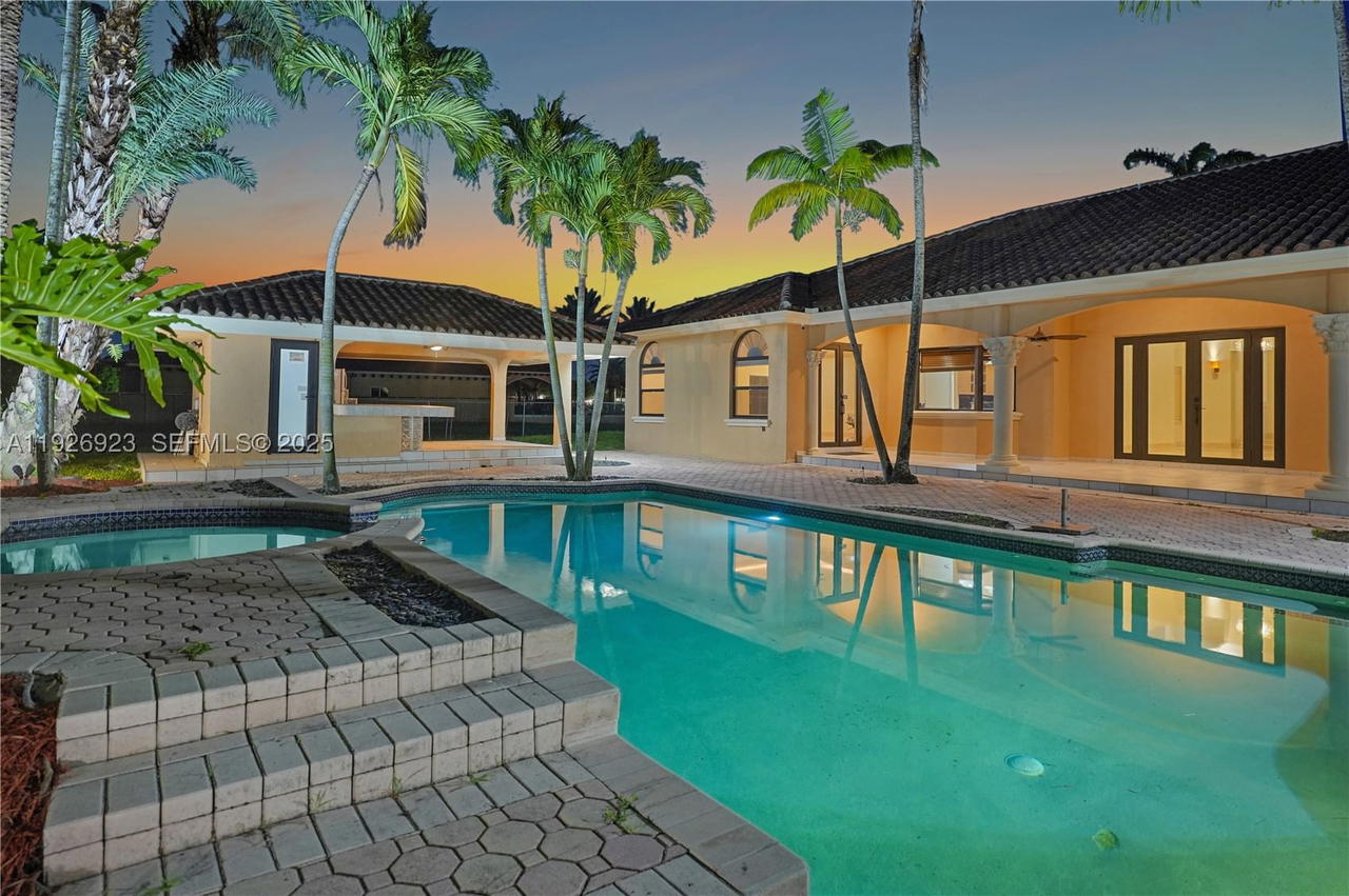 Real estate property located at 3001 132nd Ave, Miami-dade, J G Heads Farms Unit A, Miami, FL