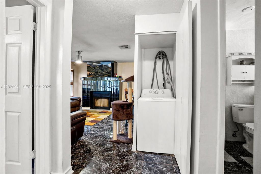 Real estate property located at 3010 10th Ter, Broward, Cresthaven No 5, Pompano Beach, FL