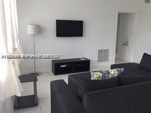 Real estate property located at 250 Shore Dr #5, Miami-dade, South Shore Yacht And Gol, Miami Beach, FL