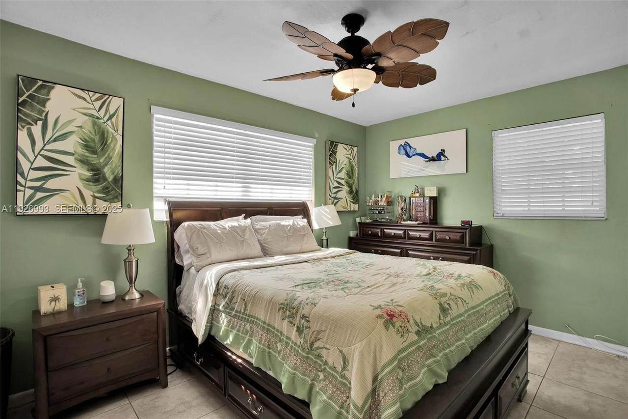 Real estate property located at 2410 Flamingo Dr, Broward, Miramar Sec 8, Miramar, FL