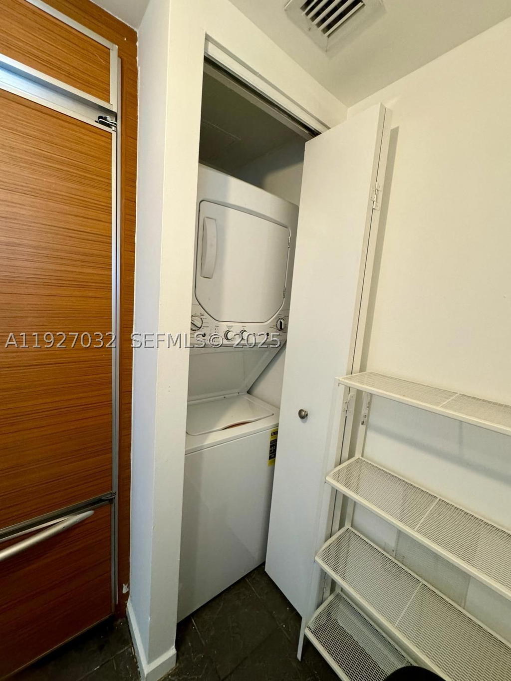Real estate property located at 50 BISCAYNE Blvd #3807, Miami-dade, 50 Biscayne Condo, Miami, FL