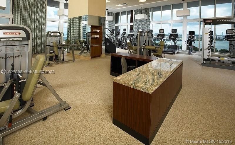 Real estate property located at 50 BISCAYNE Blvd #3807, Miami-dade, 50 Biscayne Condo, Miami, FL