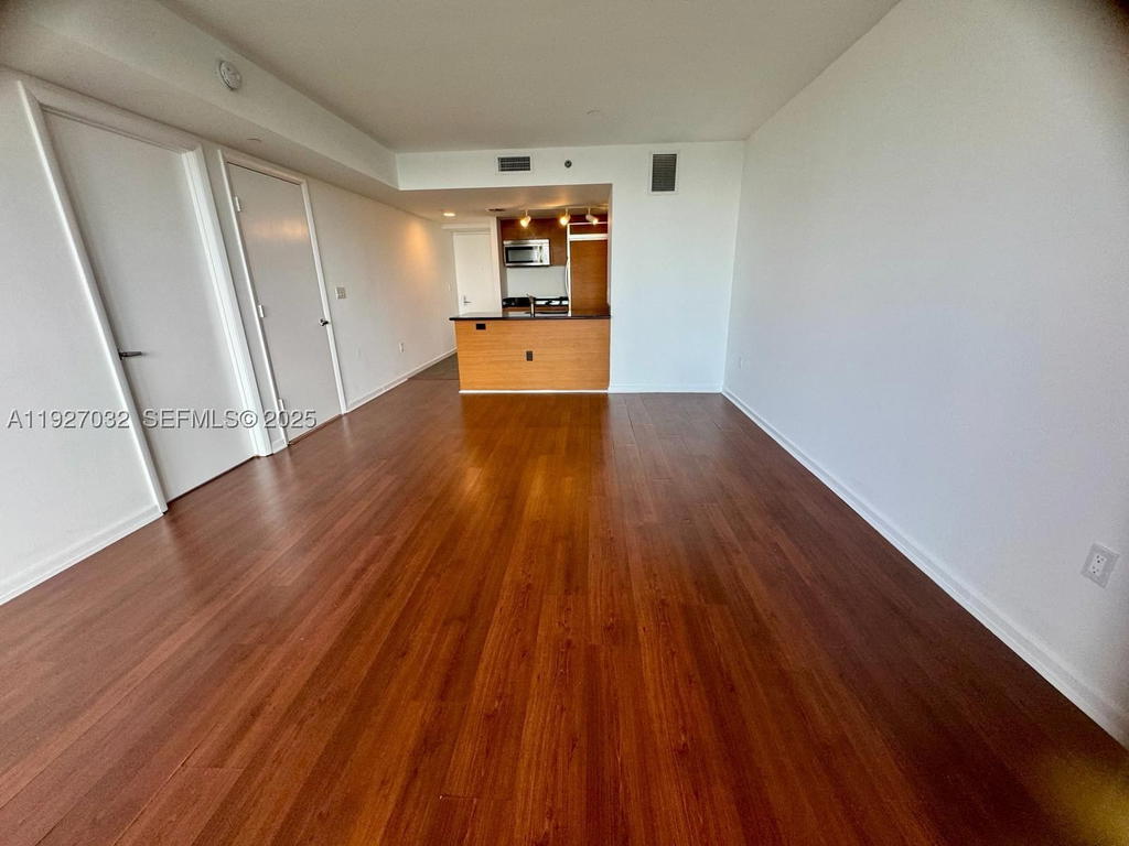 Real estate property located at 50 BISCAYNE Blvd #3807, Miami-dade, 50 Biscayne Condo, Miami, FL