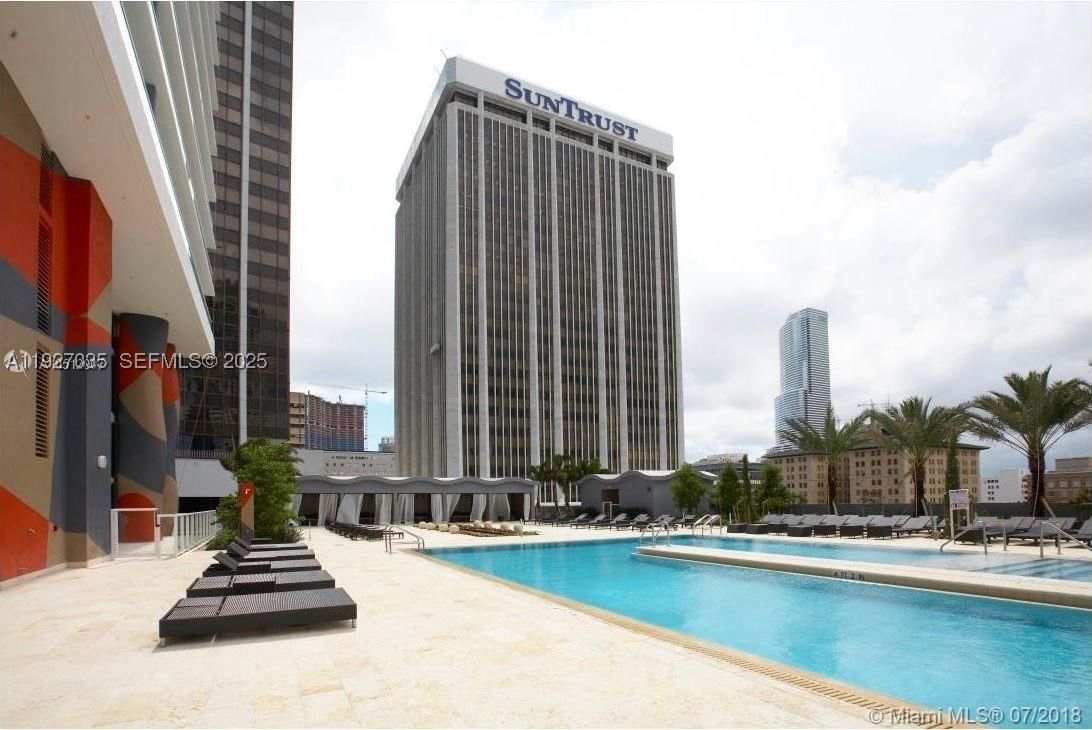 Real estate property located at 50 BISCAYNE BLVD #1703, Miami-dade, 50 Biscayne Condo, Miami, FL
