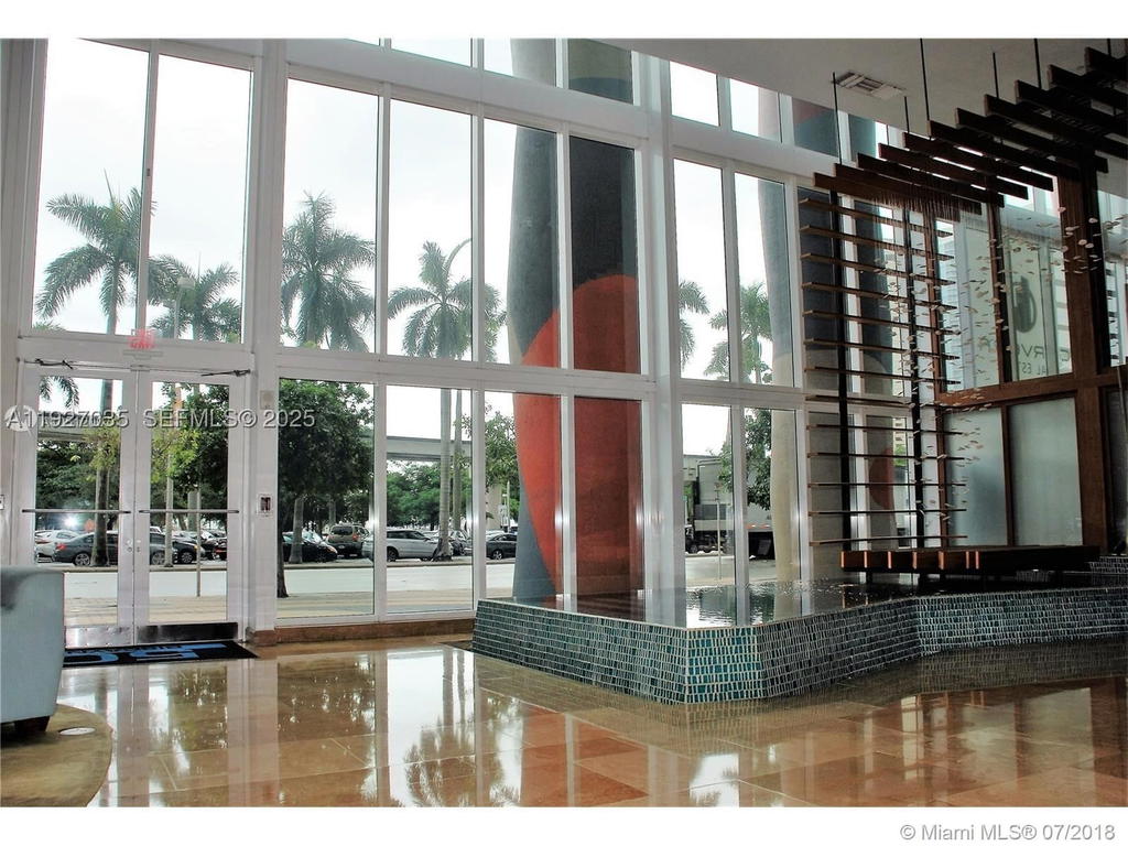 Real estate property located at 50 BISCAYNE BLVD #1703, Miami-dade, 50 Biscayne Condo, Miami, FL