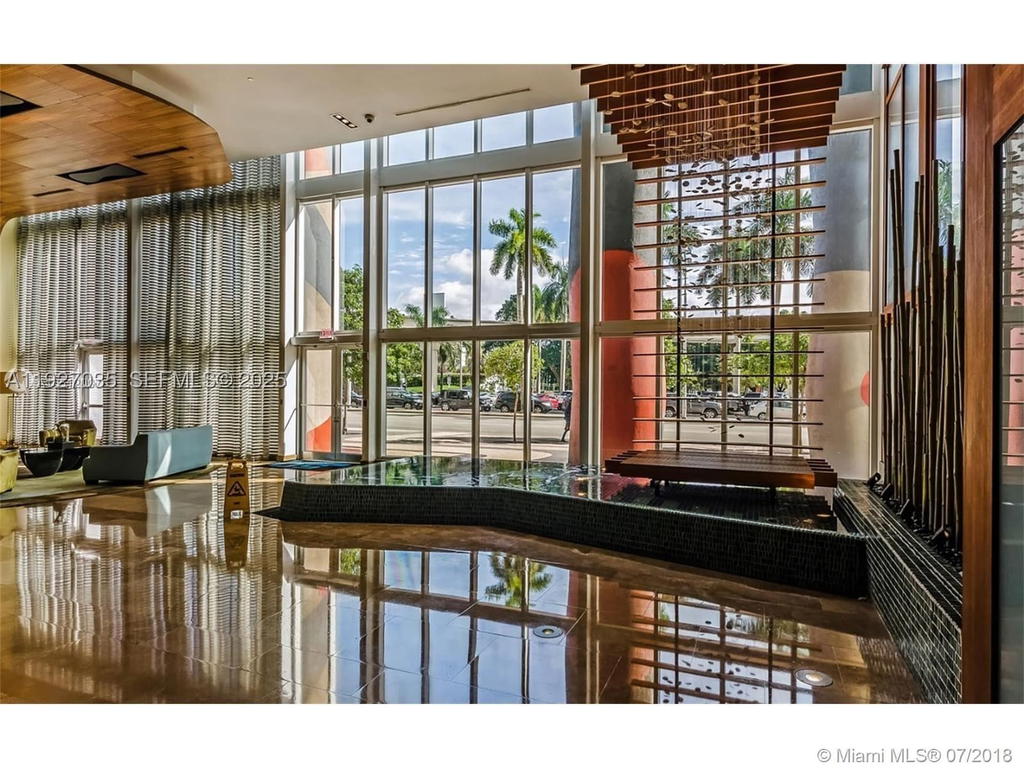 Real estate property located at 50 BISCAYNE BLVD #1703, Miami-dade, 50 Biscayne Condo, Miami, FL