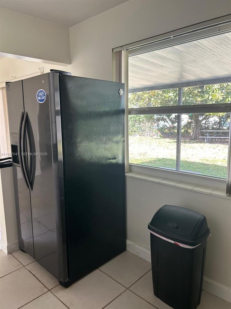 Real estate property located at 10011 162nd St, Miami-dade, Fairway Park Sec 3, Miami, FL