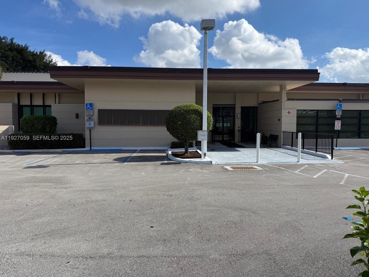 Real estate property located at 7605 5th Ct #102, Broward, Oriole Gardens 29 Condo, Margate, FL