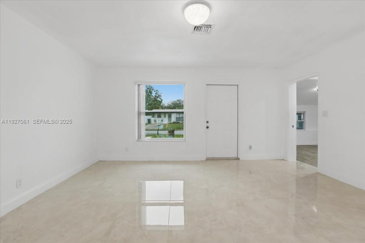 Real estate property located at 3330 72nd Ter, Broward, Seminole Heights Replat, Hollywood, FL