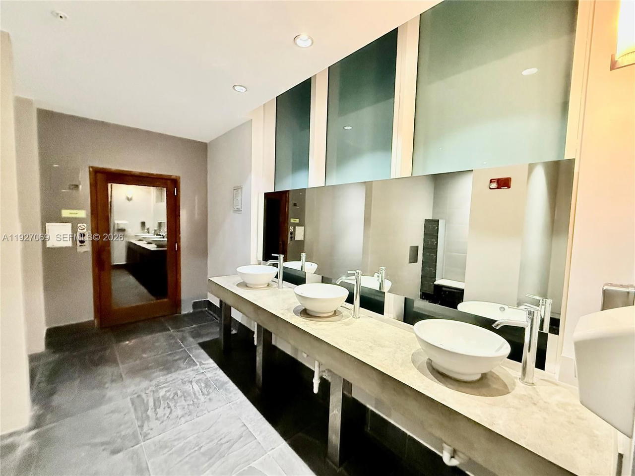 Real estate property located at 133 2nd Ave #1905, Miami-dade, Loft Downtown Ii Cond, Miami, FL