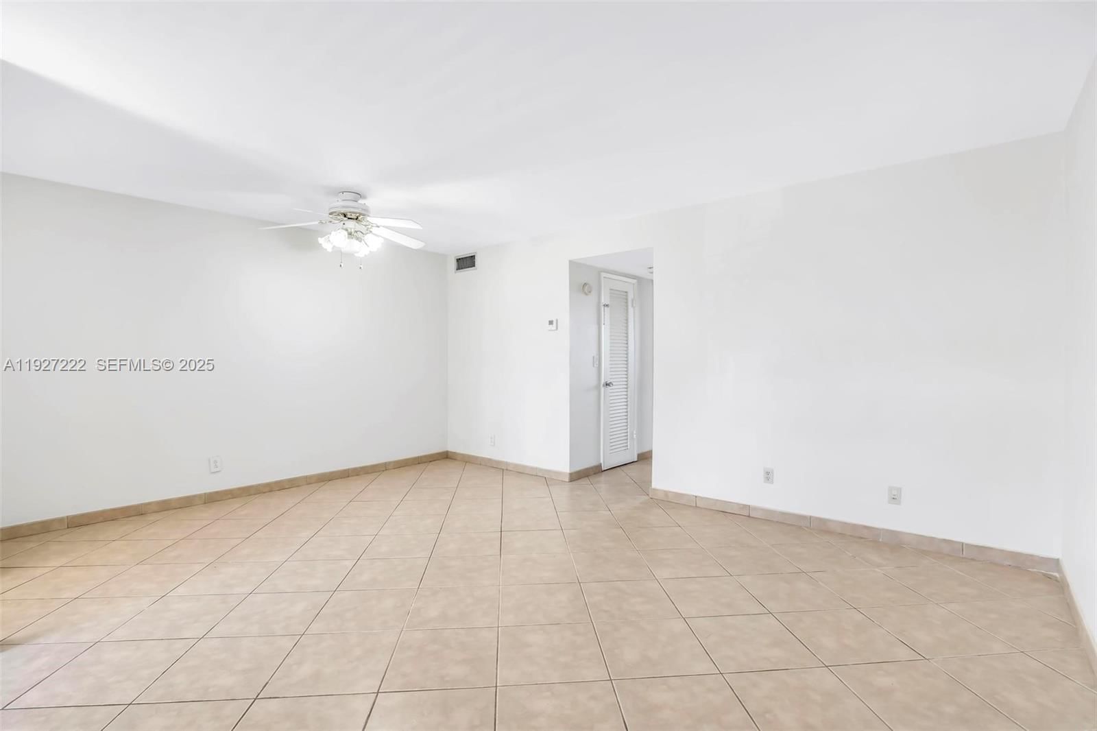 Real estate property located at 300 Layne Blvd #311, Broward, Paradise By The Sea Condo, Hallandale Beach, FL