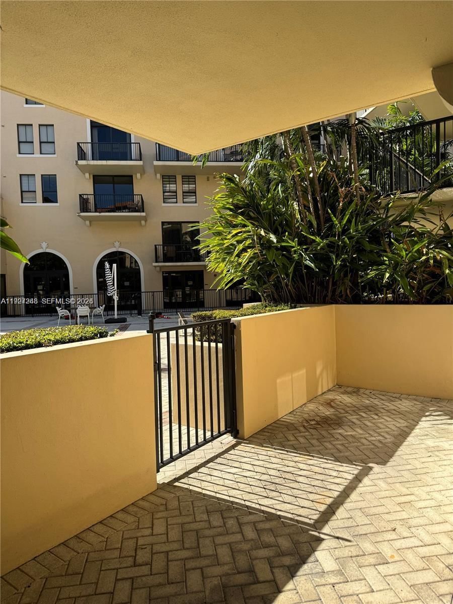 Real estate property located at 55 Merrick Way #505, Miami-dade, 55 Merrick Condo, Coral Gables, FL