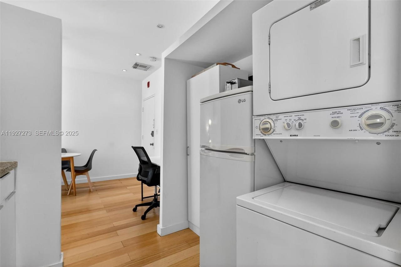 Real estate property located at 1555 Pennsylvania Ave #205, Miami-dade, Sobe Phoenix Condo, Miami Beach, FL