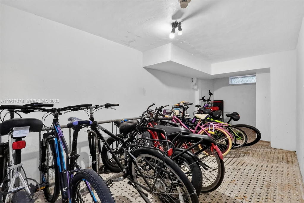 Real estate property located at 1555 Pennsylvania Ave #205, Miami-dade, Sobe Phoenix Condo, Miami Beach, FL