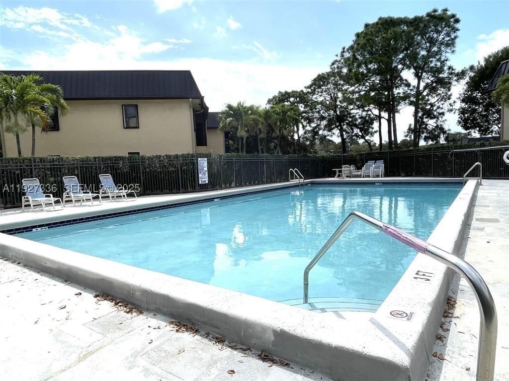Real estate property located at 9173 1st Ct #202, Broward, Pine Lake Seven Condo, Pembroke Pines, FL