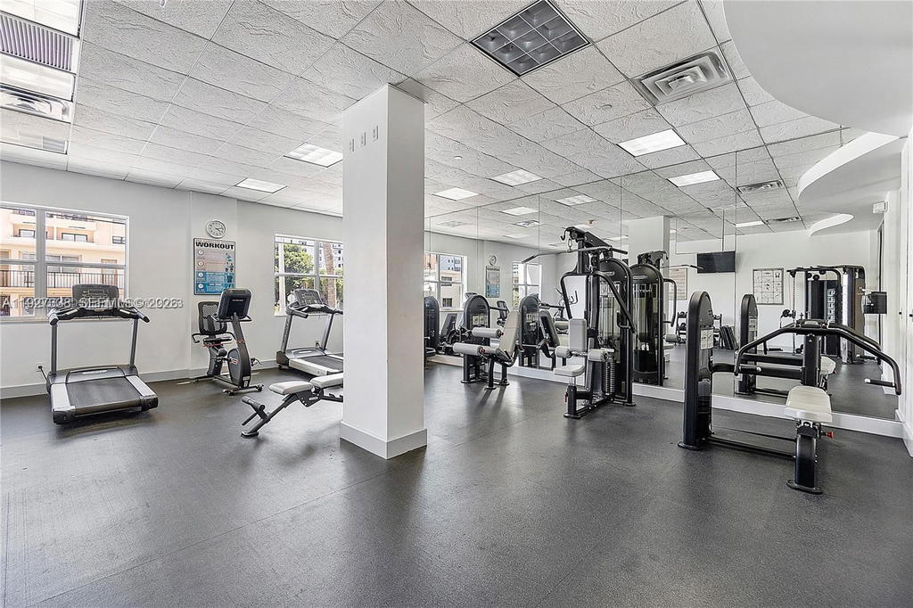 Real estate property located at 401 69th St #613, Miami-dade, 401 Blu Of North Beach Co, Miami Beach, FL