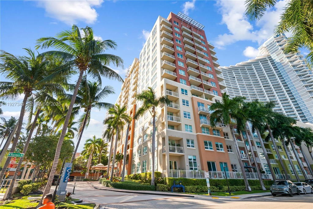 Real estate property located at 2000 Bayshore Dr #1503, Miami-dade, Cite Condo, Miami, FL
