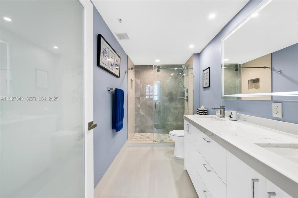 Real estate property located at 2000 Bayshore Dr #1503, Miami-dade, Cite Condo, Miami, FL