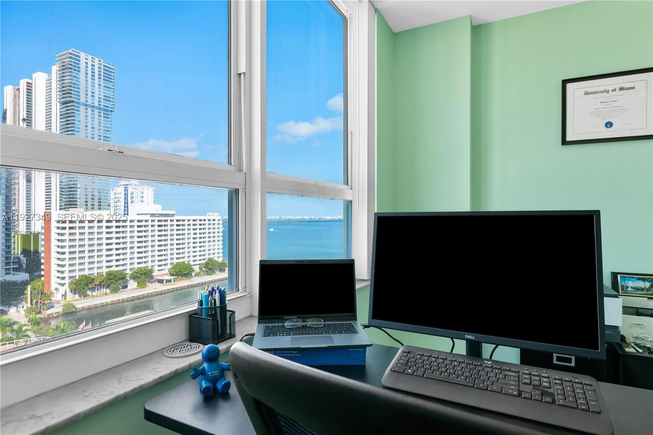 Real estate property located at 2000 Bayshore Dr #1503, Miami-dade, Cite Condo, Miami, FL