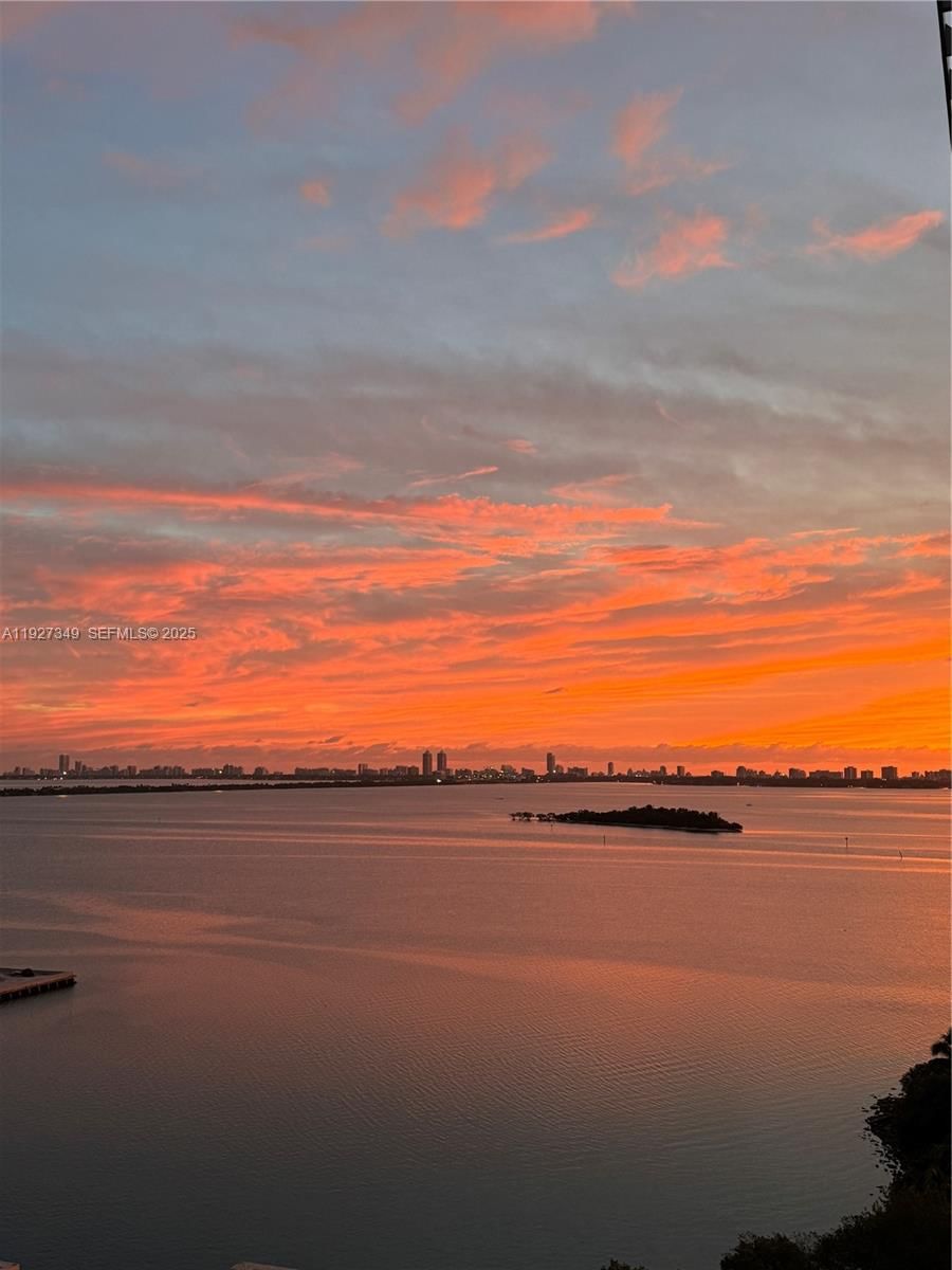 Real estate property located at 2000 Bayshore Dr #1503, Miami-dade, Cite Condo, Miami, FL