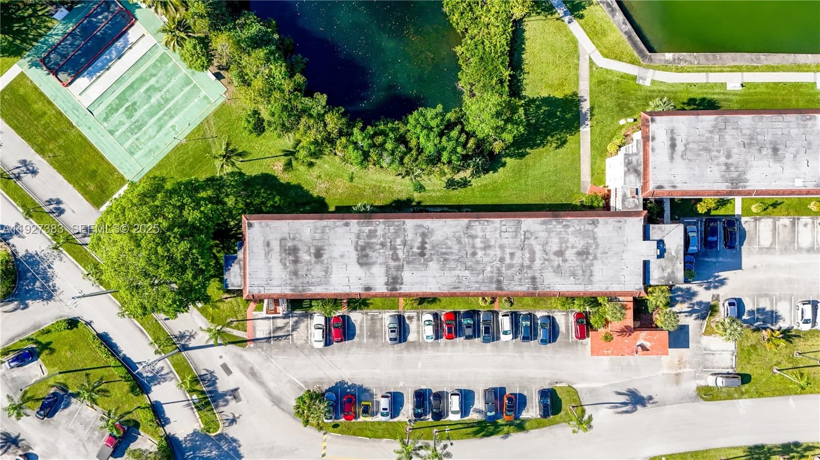 Real estate property located at 2929 POINT EAST A-303, Miami-dade, Point East One Condo-bldg, Aventura, FL