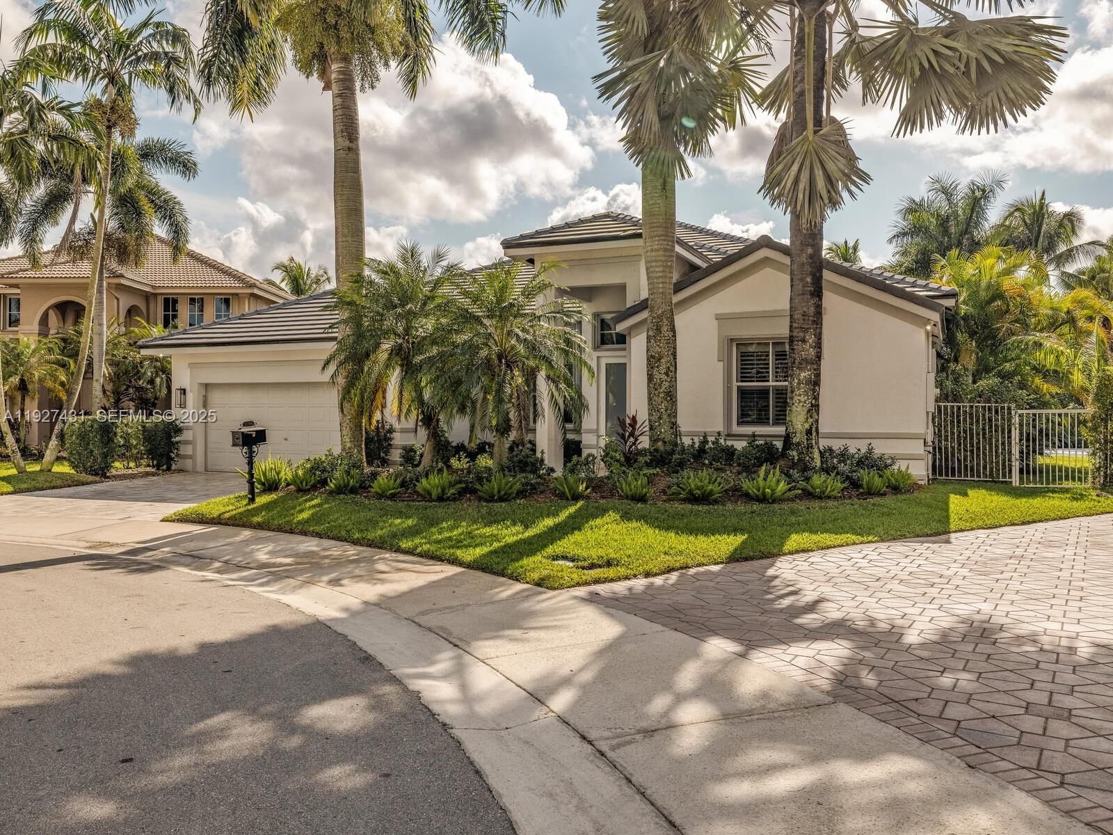 Real estate property located at 2396 Pheasant Ln, Broward, Sector 7-parcel N-1, Weston, FL