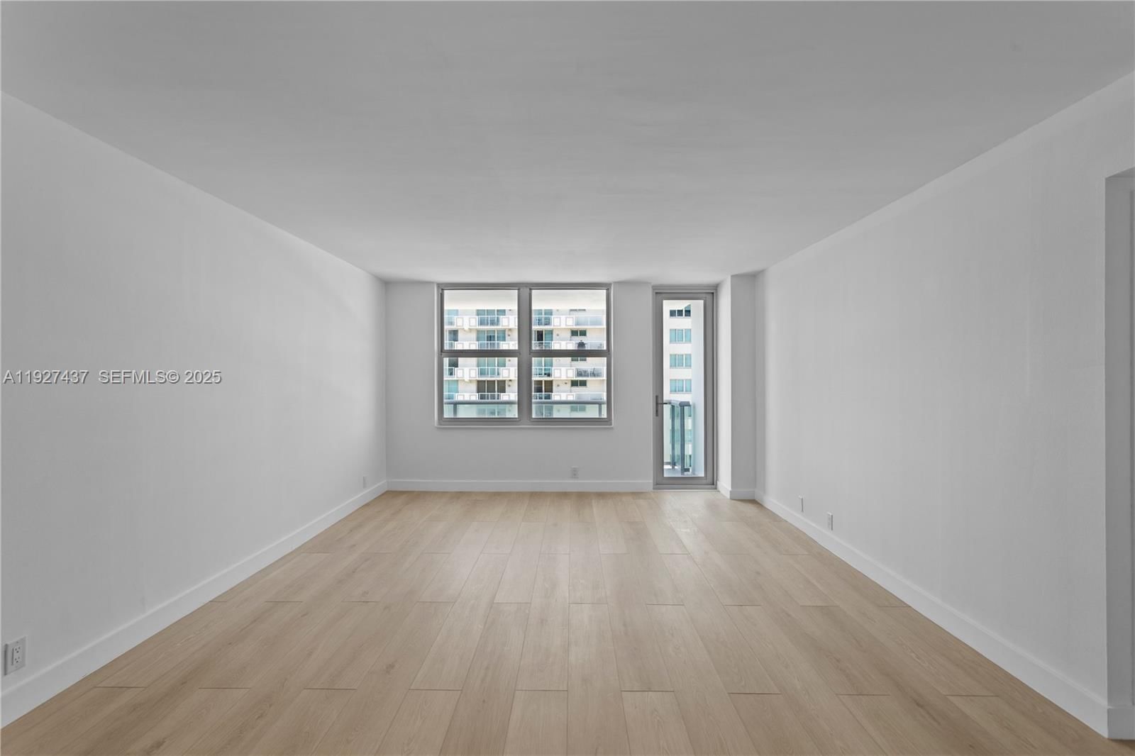 Real estate property located at 9511 Collins Ave #806, Miami-dade, 9500 Oceans Condo, Surfside, FL