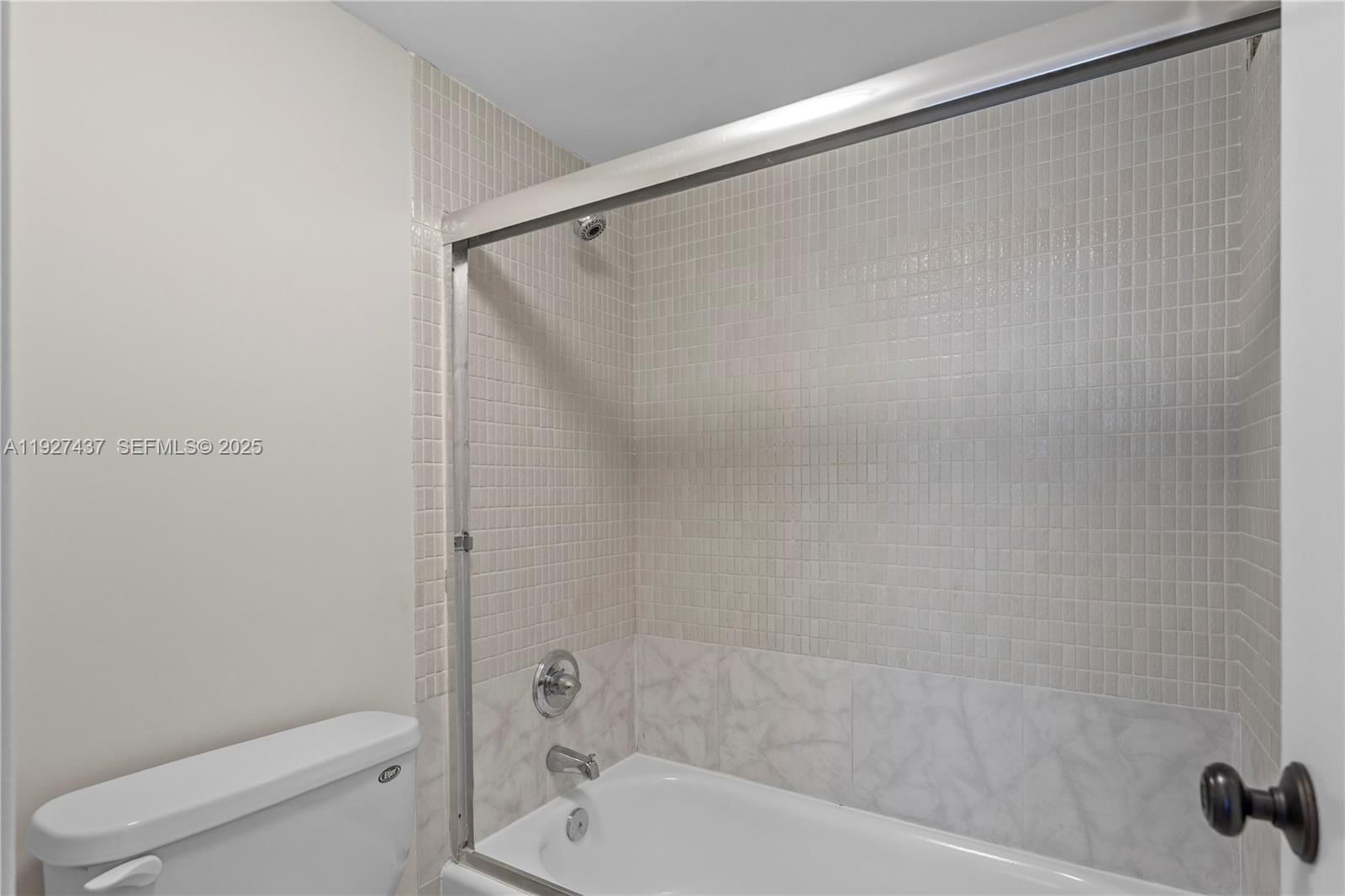Real estate property located at 9511 Collins Ave #806, Miami-dade, 9500 Oceans Condo, Surfside, FL