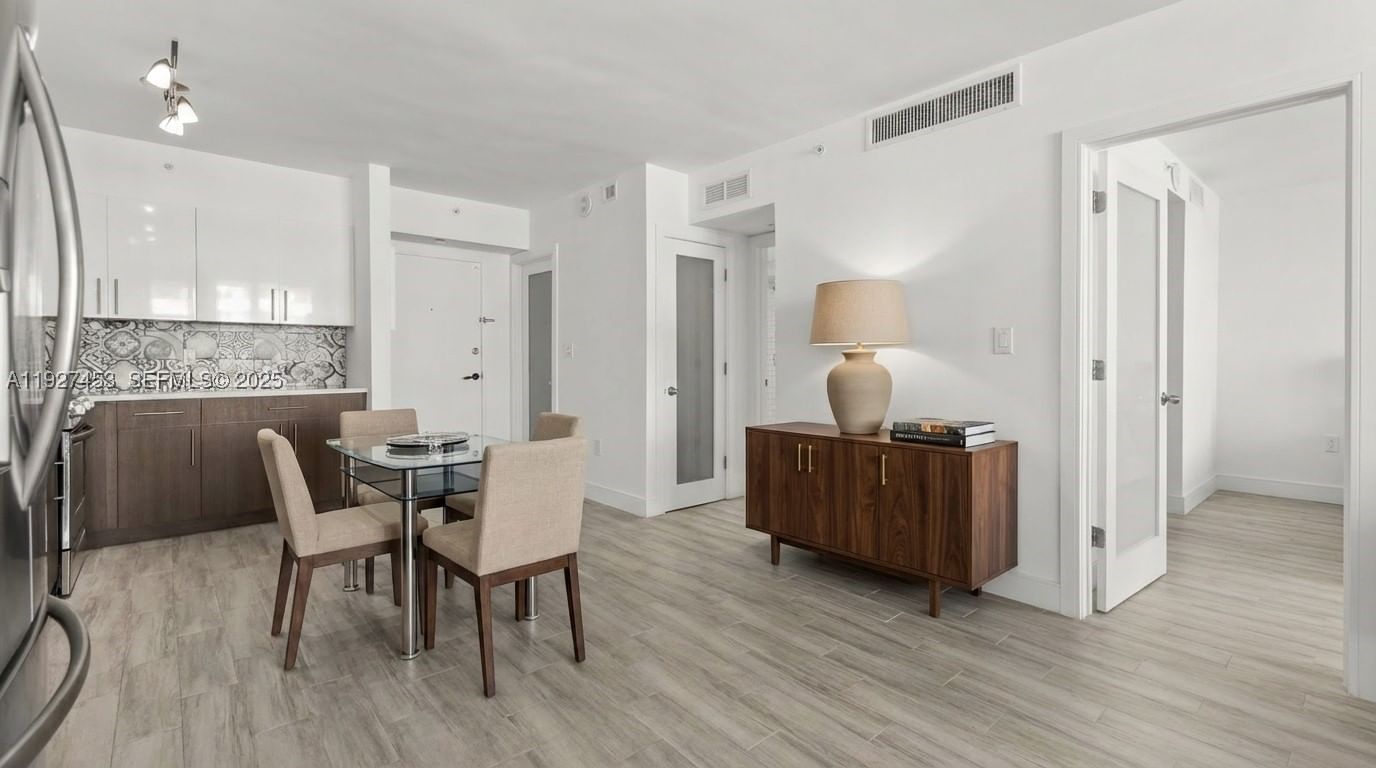 Real estate property located at 100 Lincoln Rd #643, Miami-dade, The Decoplage Condo, Miami Beach, FL