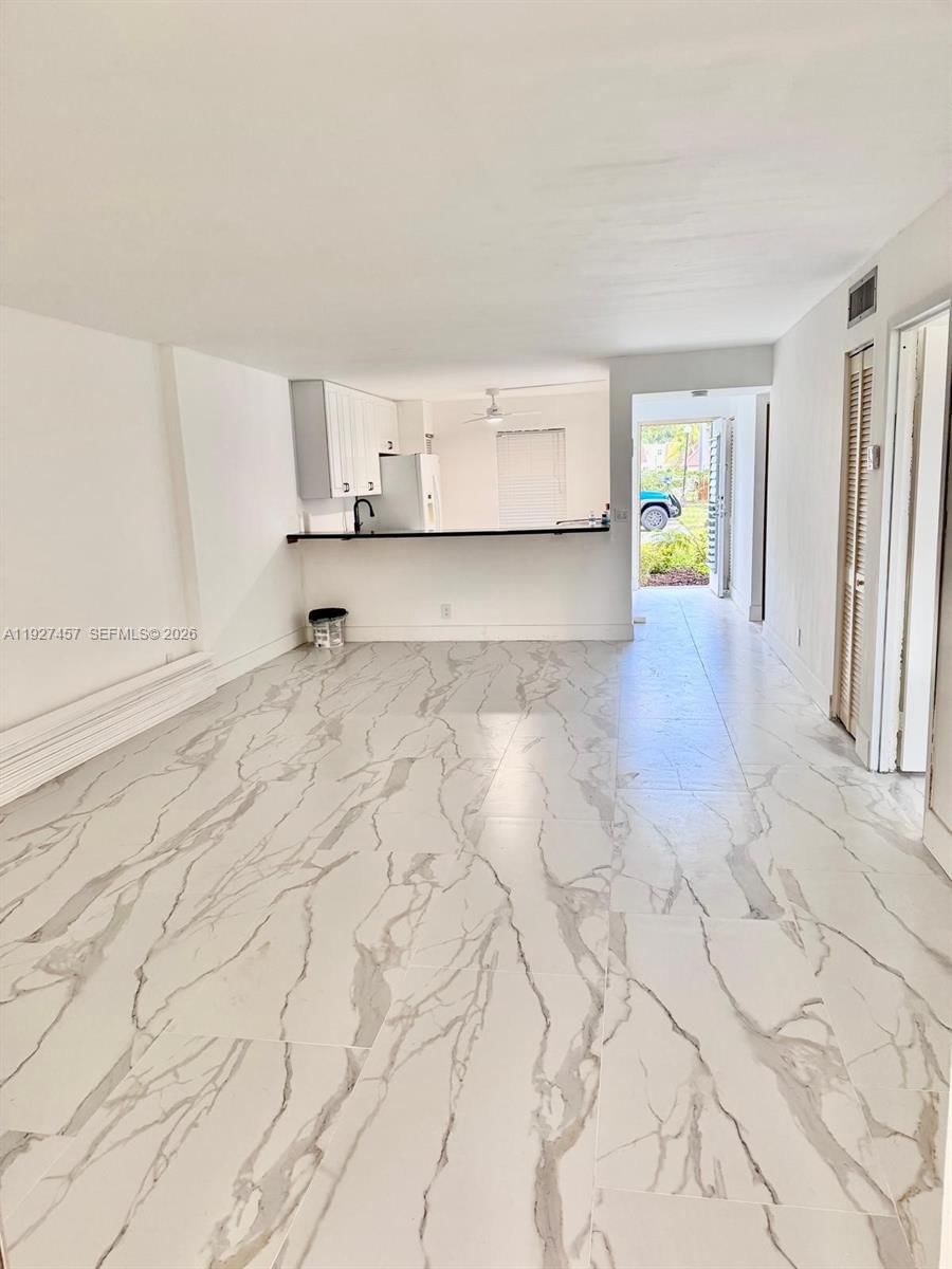 Real estate property located at 1402 80th Ave #107, Broward, Continental Village Condo, Margate, FL